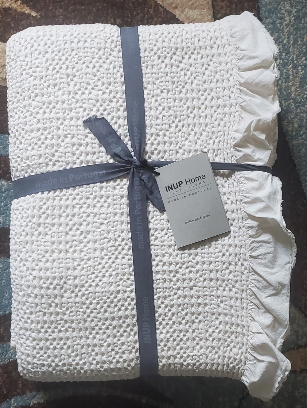 NEW Inup Home blanket